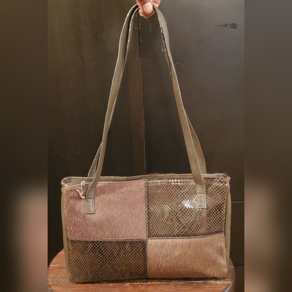 Yancci Olive Embossed Leather and Fur Bermuda Bag - Picture 2 of 8